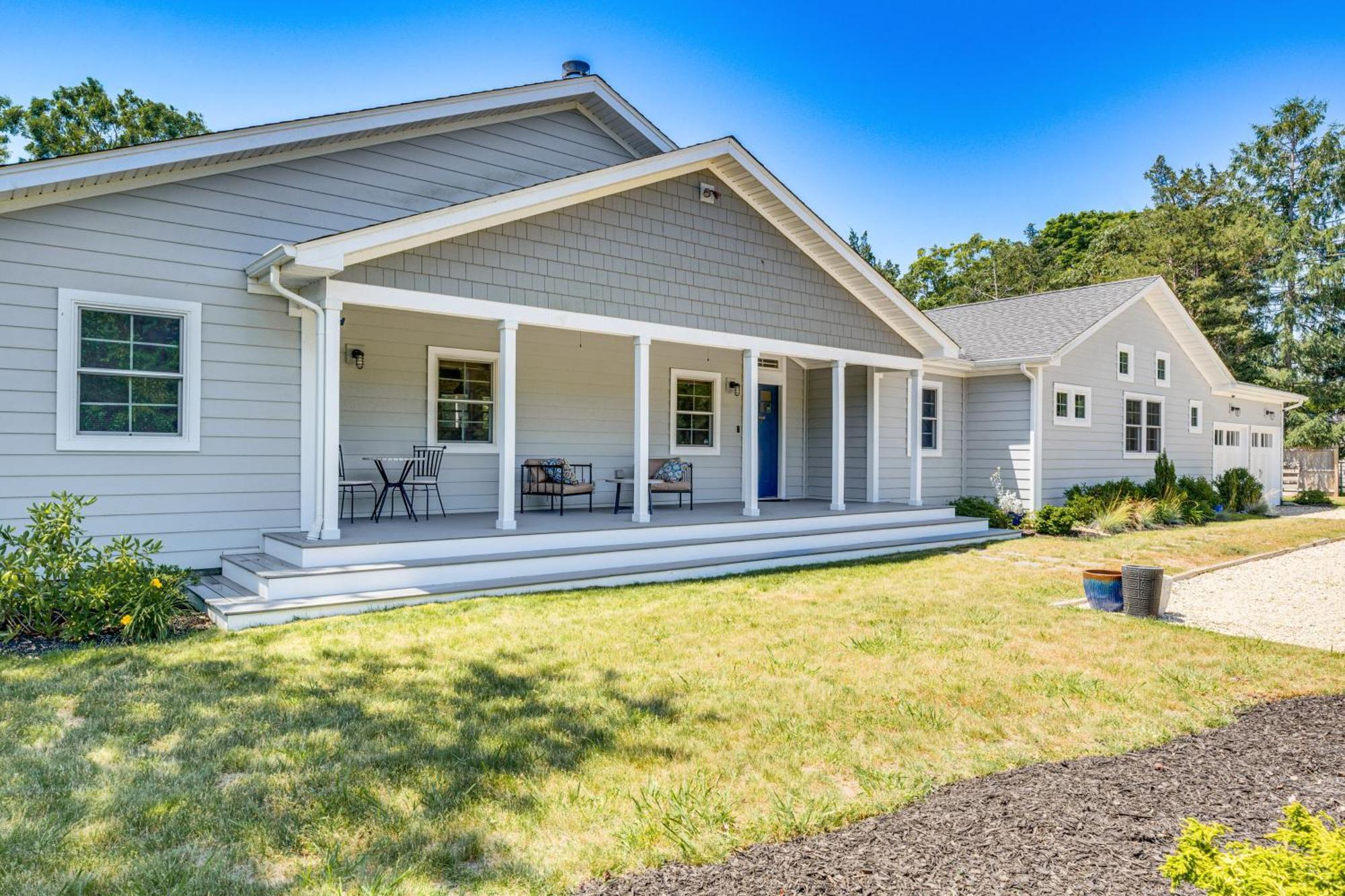 Distinctive Hamptons Home With Pool Near Bay, Ocean Hampton Bays Kültér fotó