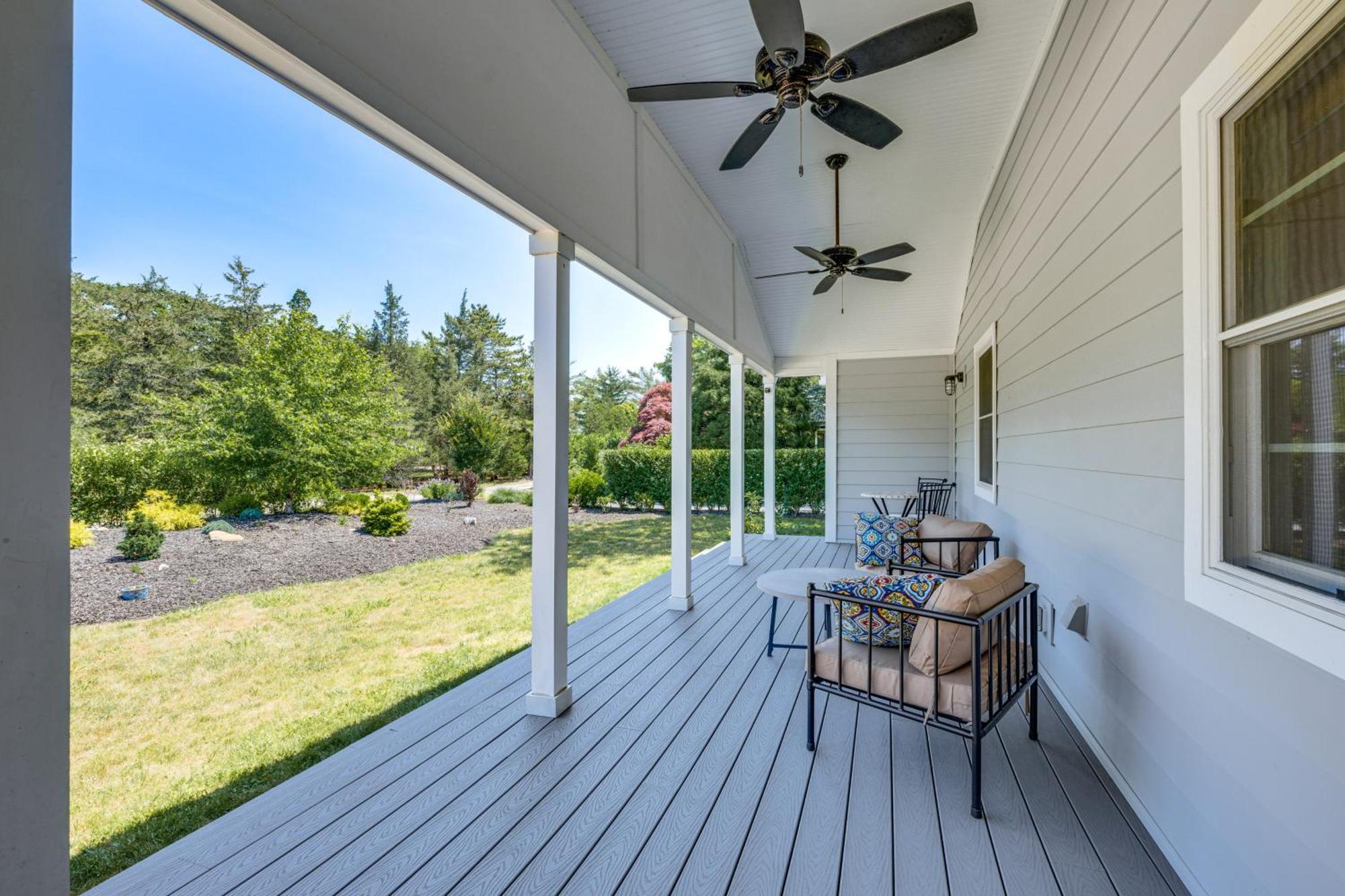 Distinctive Hamptons Home With Pool Near Bay, Ocean Hampton Bays Kültér fotó