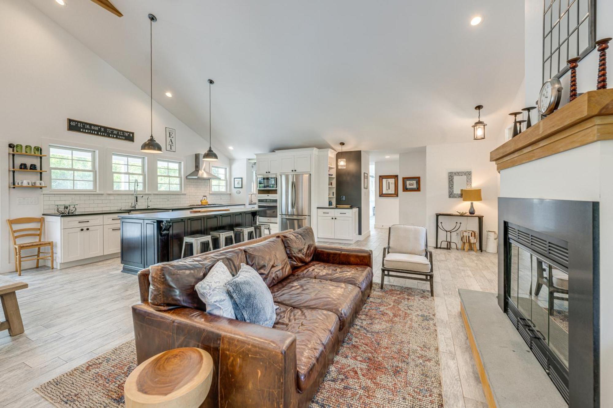 Distinctive Hamptons Home With Pool Near Bay, Ocean Hampton Bays Kültér fotó